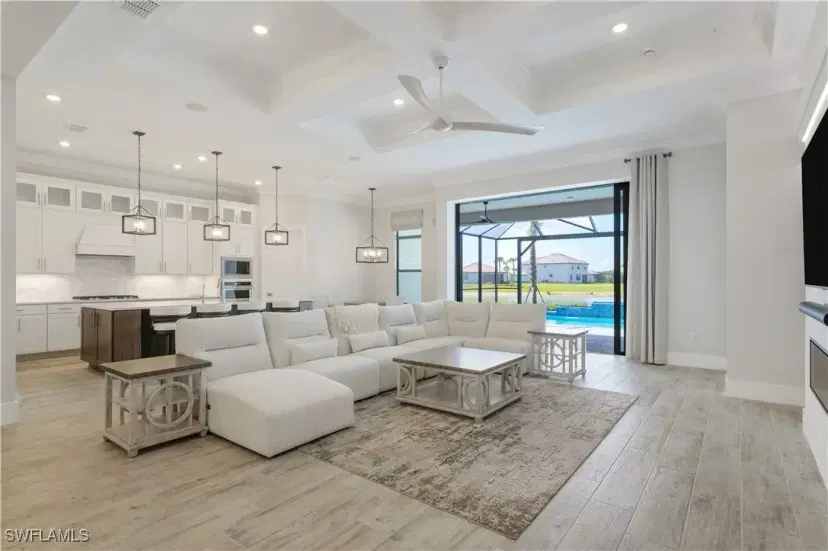 Picture of 18377 Ridgeline Dr, Estero FL 33928