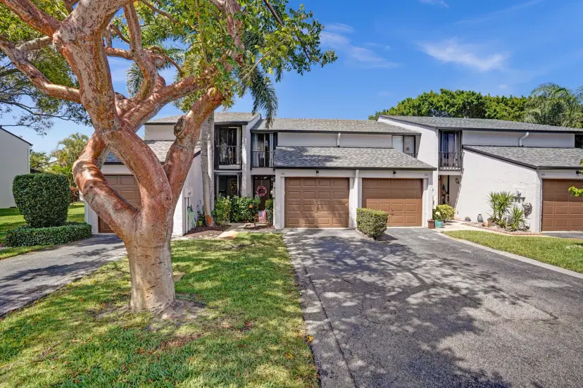 Picture of 4631 NW 2Nd Avenue 704, Boca Raton FL 33431