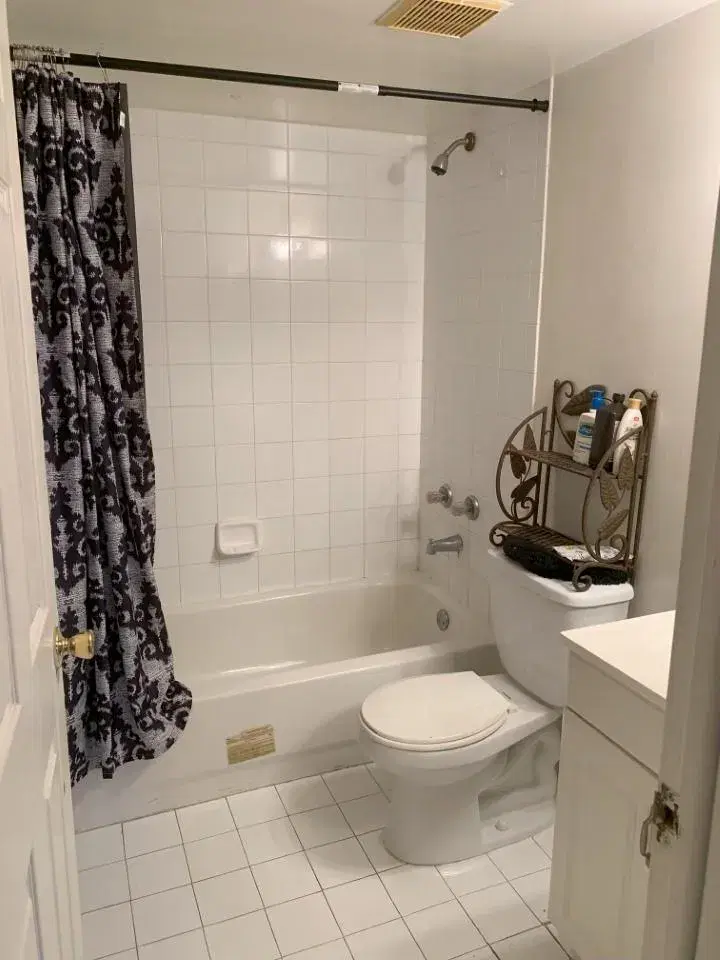 Picture of 2401 NW 56Th Ave 103, Fort Lauderdale FL 33313