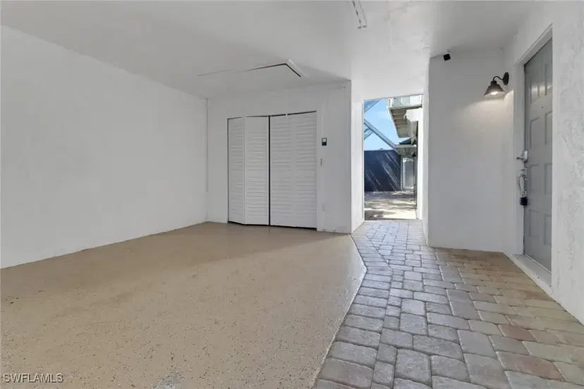 Picture of 13711 Raleigh Ln 7, Fort Myers FL 33919