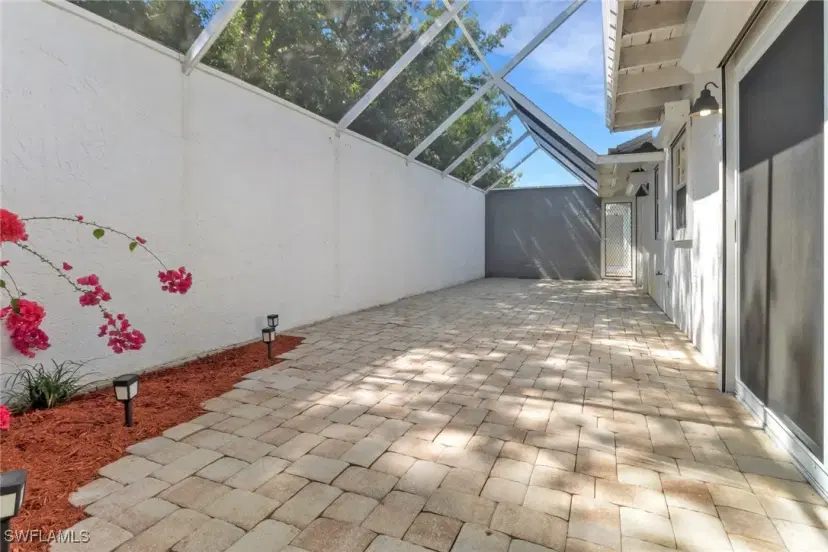 Picture of 13711 Raleigh Ln 7, Fort Myers FL 33919
