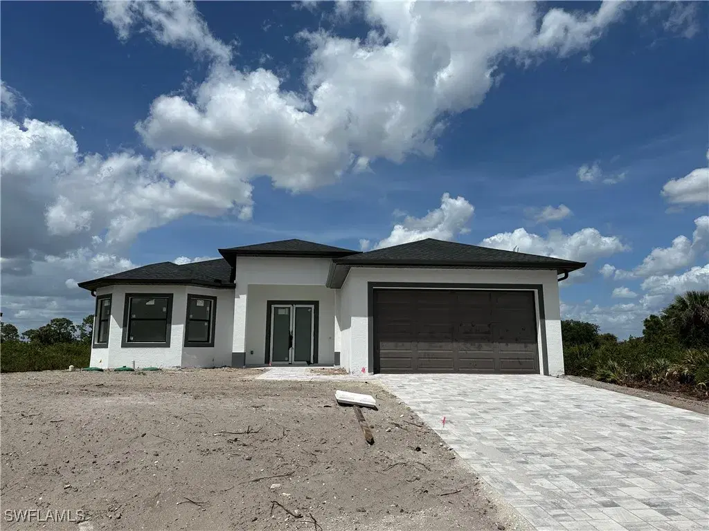 Picture of 3202 72Nd St W, Lehigh Acres, FL 33971