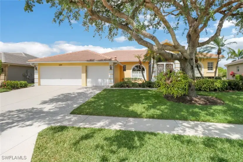 Picture of 3283 Potomac Ct, Naples FL 34120