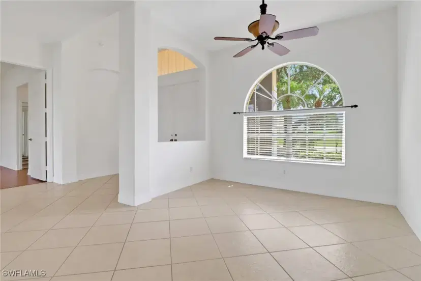 Picture of 3283 Potomac Ct, Naples FL 34120