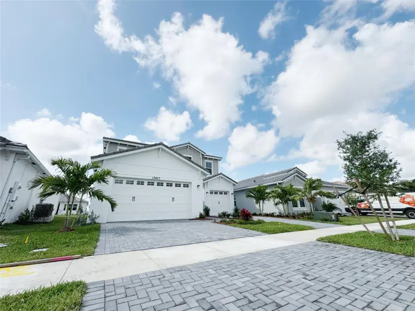 Picture of 13957 Prickley Cone Cove, Westlake FL 33470