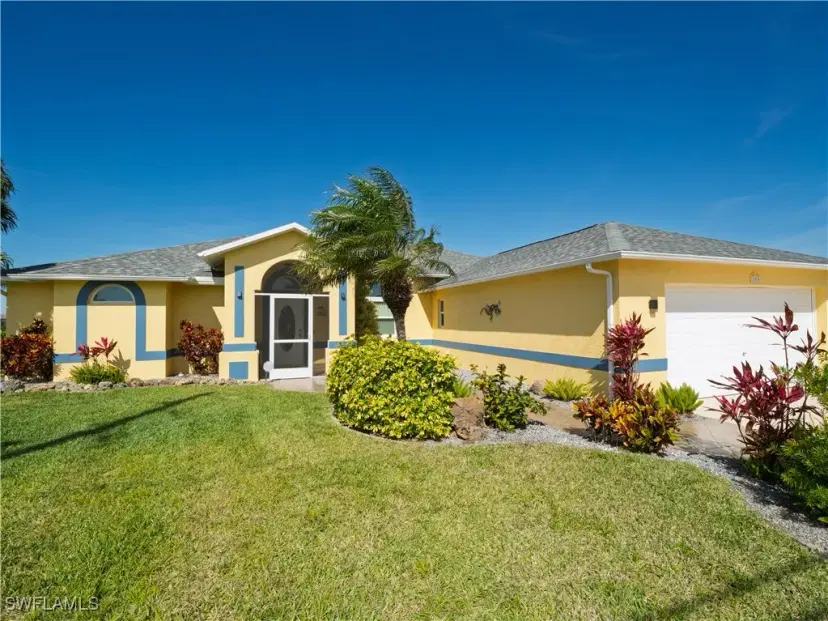 Picture of 304 NW 12Th Ln, Cape Coral FL 33993