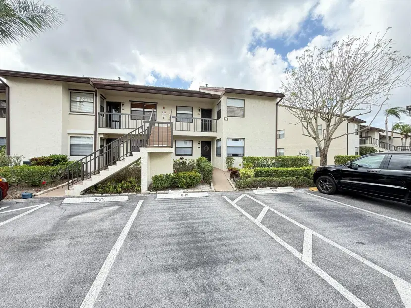Picture of 7650 Tahiti Ln 206, Lake Worth FL 33467