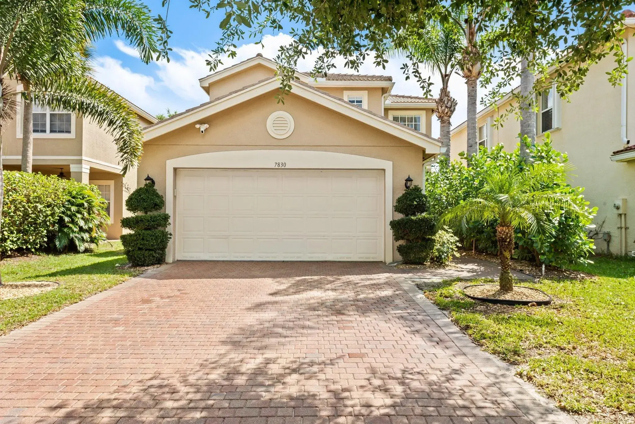 Picture of 7830 Jewelwood Dr, Boynton Beach, FL 33437