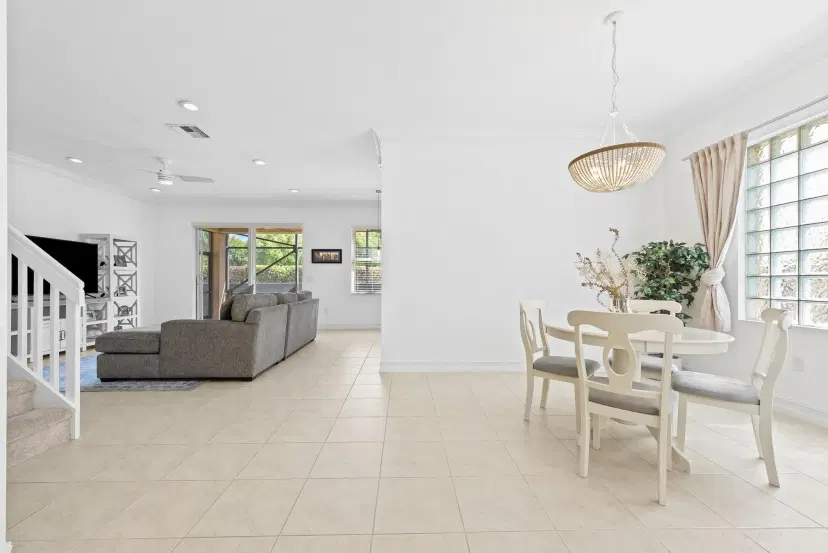 Picture of 7830 Jewelwood Dr, Boynton Beach FL 33437