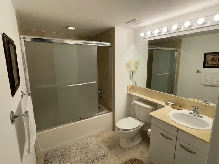 Picture of 2080 S Ocean Dr 505, Hallandale Beach FL 33009