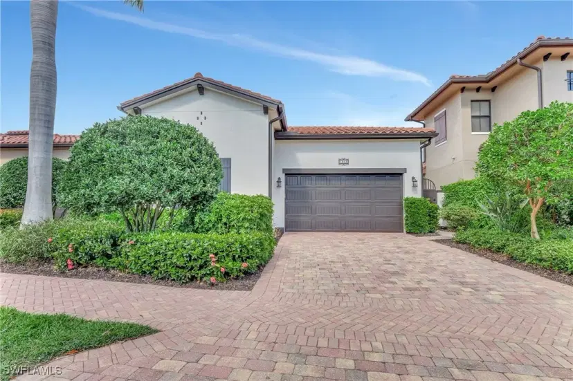 Picture of 7912 Cordoba Pl, Naples FL 34113