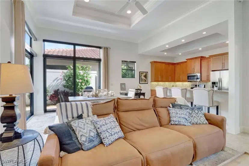 Picture of 7912 Cordoba Pl, Naples FL 34113