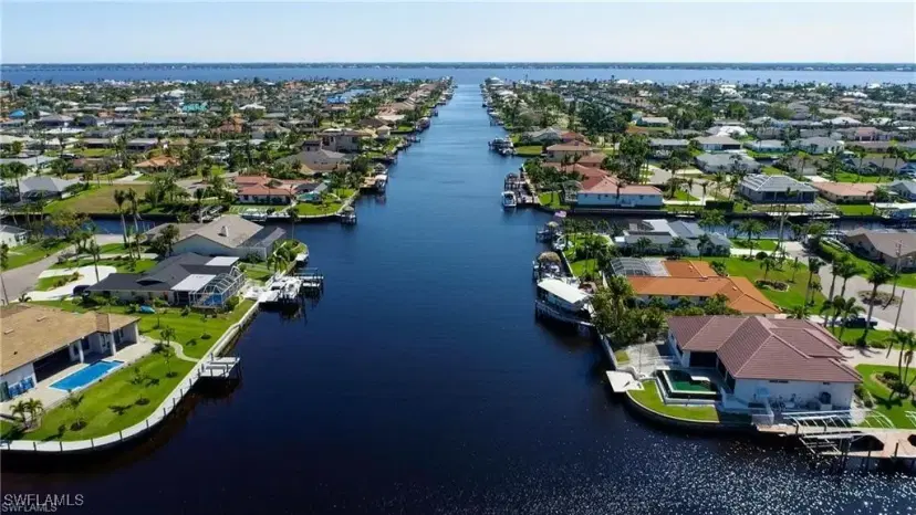 Picture of 3708 SE 16Th Pl, Cape Coral FL 33904