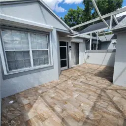 Picture of 9530 Royal Dr, Fort Myers, FL 33905