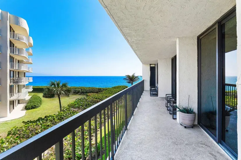 Picture of 3390 S Ocean Boulevard 305, Palm Beach FL 33480