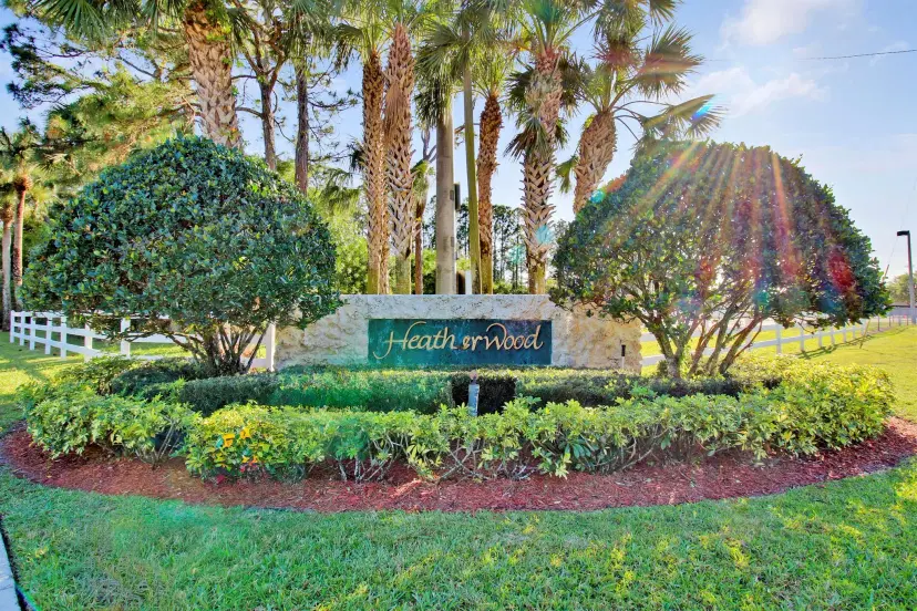 Picture of 421 SW Crabapple Cove, Port St Lucie FL 34986