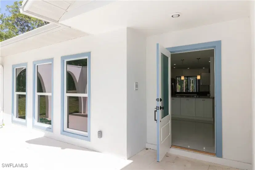 Picture of 5588 Wendy Ln, Naples FL 34112