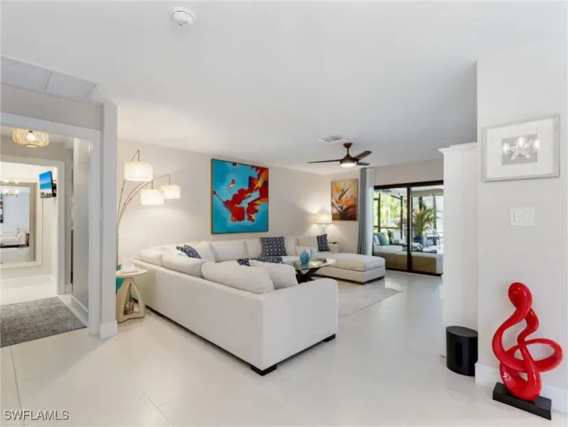 Picture of 7337 Lake Dr, Fort Myers FL 33908