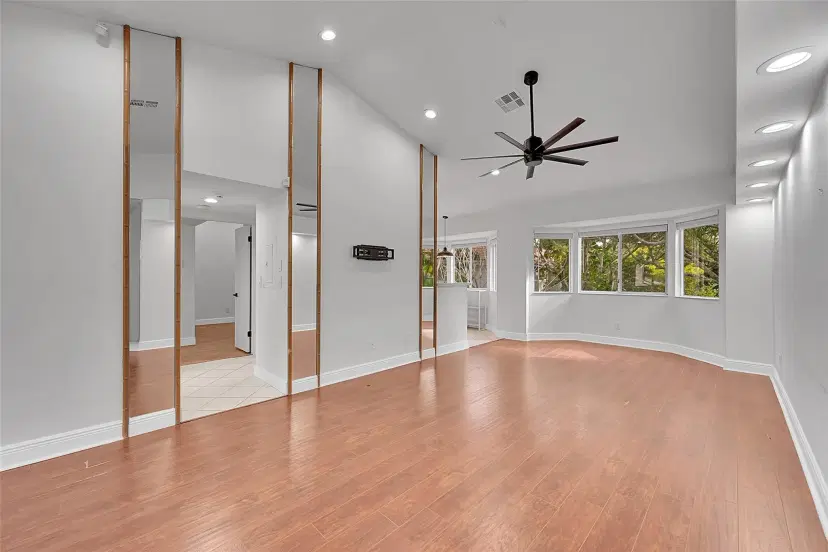 Picture of 9263 NW 9Th Ct 9263, Plantation FL 33324