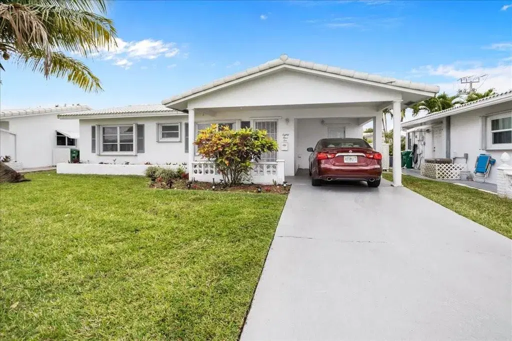 Picture of 8410 NW 59Th Pl, Tamarac, FL 33321