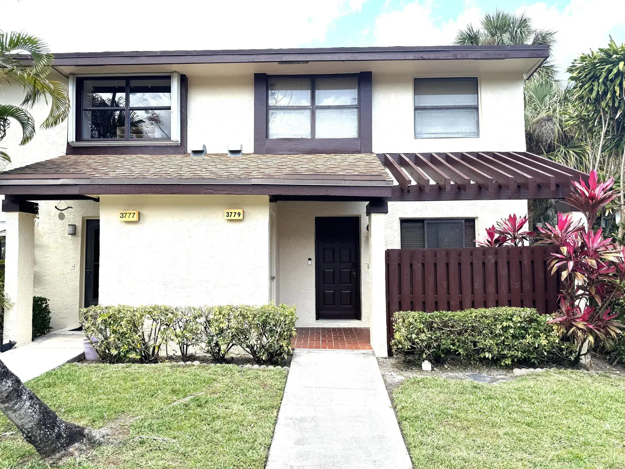 Picture of 3779 Carambola Circle N 28102, Coconut Creek, FL 33066