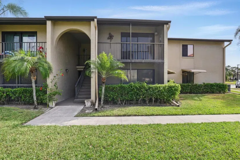 Picture of 528 Shady Pine Way B1, Greenacres FL 33415