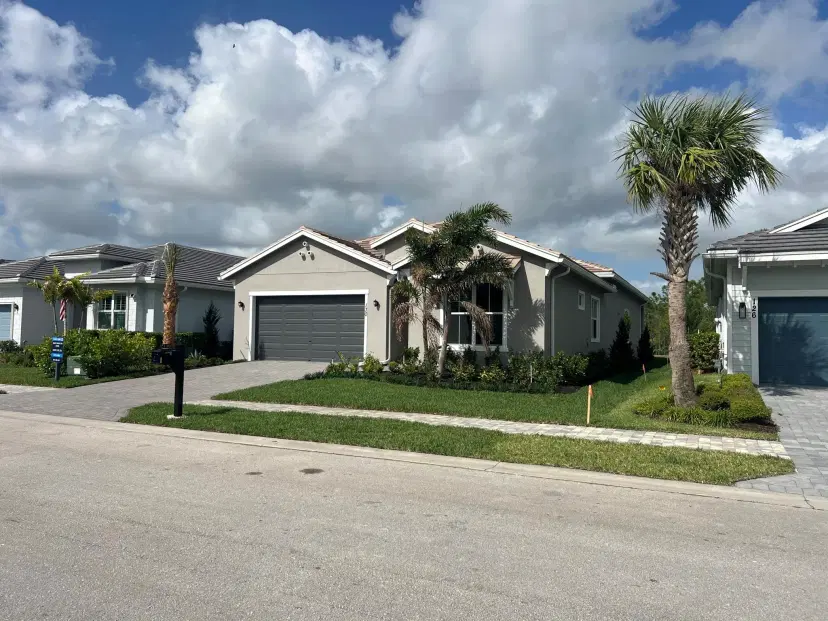 Picture of 130 SE Palma Street, Port St Lucie FL 34984