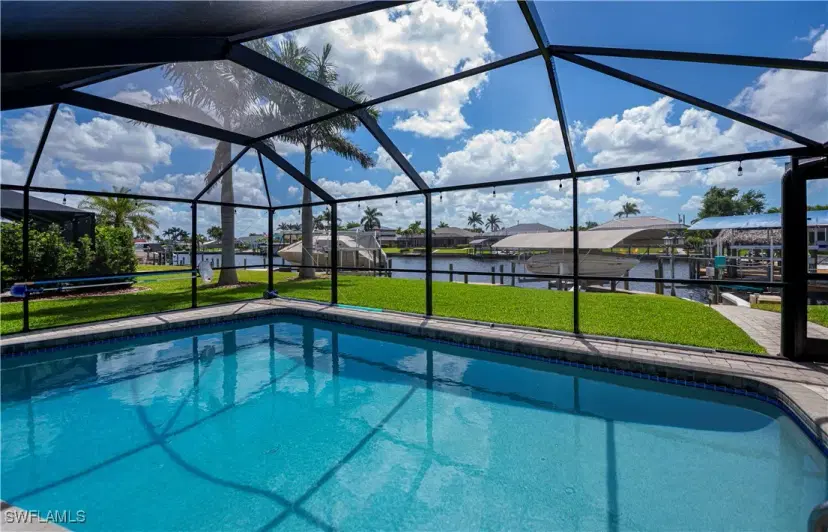 Picture of 1928 Palaco Grande Pkwy, Cape Coral, FL 33904