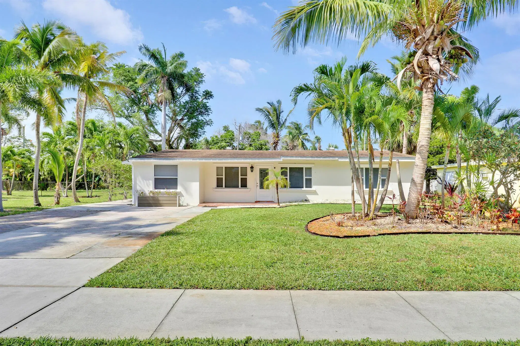 Picture of 2601 Conroy Drive, North Palm Beach, FL 33403