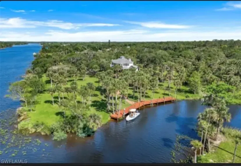 Picture of 1950 Mitchell Ave, Alva FL 33920