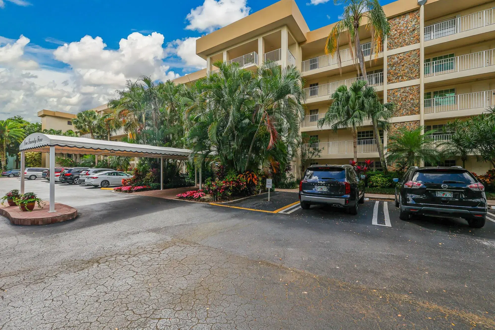 Picture of 4000 Cypress Grove Way 207, Pompano Beach, FL 33069