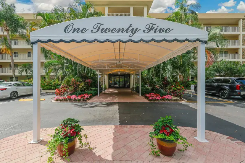 Picture of 4000 Cypress Grove Way 207, Pompano Beach FL 33069