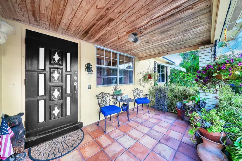 Picture of 910 Sylvan Lane, Lake Worth FL 33461