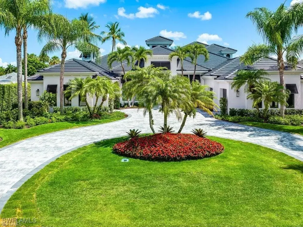 Picture of 695 Wedge Dr, Naples, FL 34103