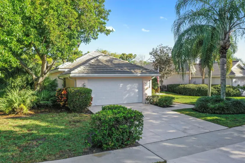 Picture of 5045 SE Inkwood Way, Hobe Sound FL 33455