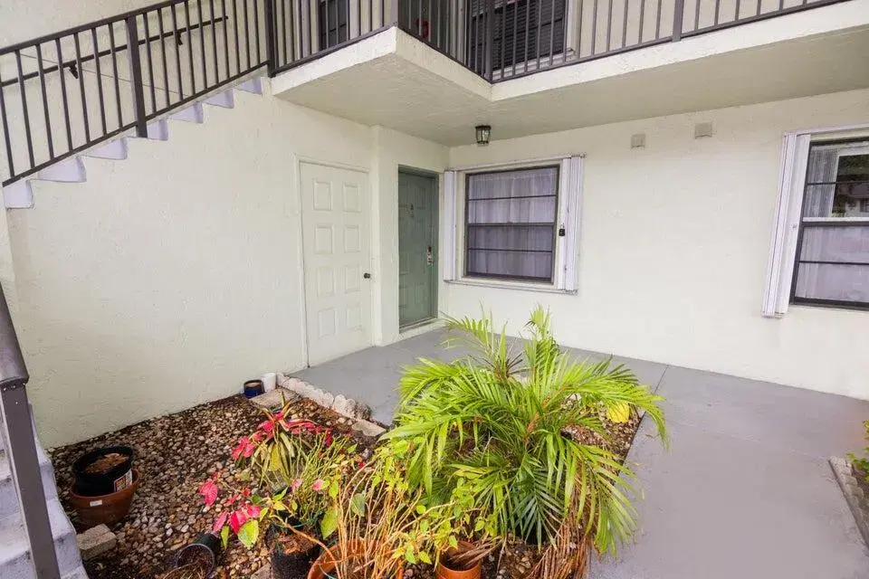 Picture of 2301 Sabal Ridge Court A, Palm Beach Gardens, FL 33418