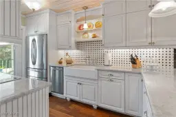 Picture of 424 12Th Ave S C424, Naples, FL 34102