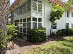 Picture of 2600 SE Ocean Boulevard F7, Stuart, FL 34996