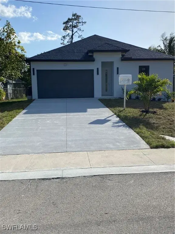 Picture of 5335 Georgia Ave, Naples FL 34113