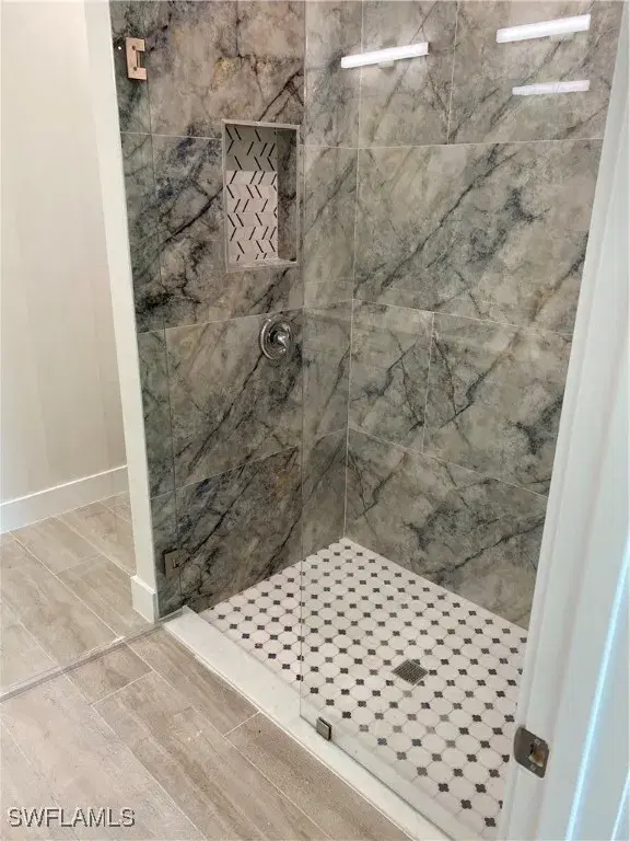 Picture of 5335 Georgia Ave, Naples FL 34113