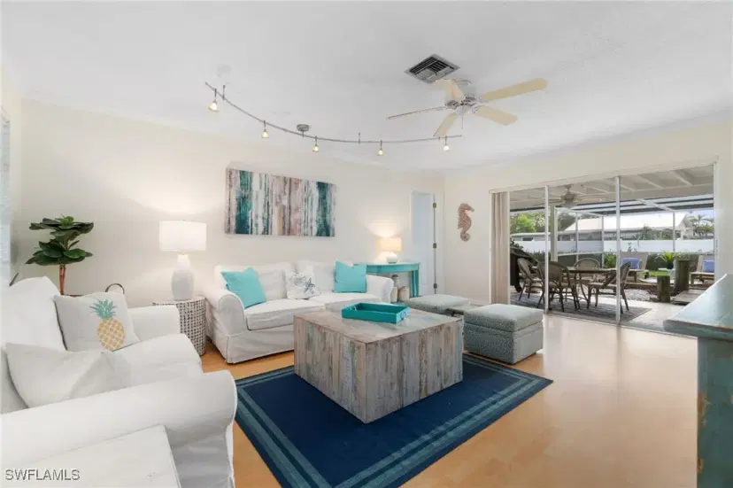 Picture of 54 2Nd St, Bonita Springs FL 34134