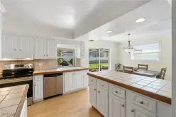 Picture of 54 2Nd St, Bonita Springs, FL 34134