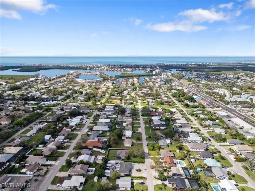 Picture of 54 2Nd St, Bonita Springs FL 34134