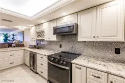 Picture of 5260 S Landings Dr 902, Fort Myers, FL 33919