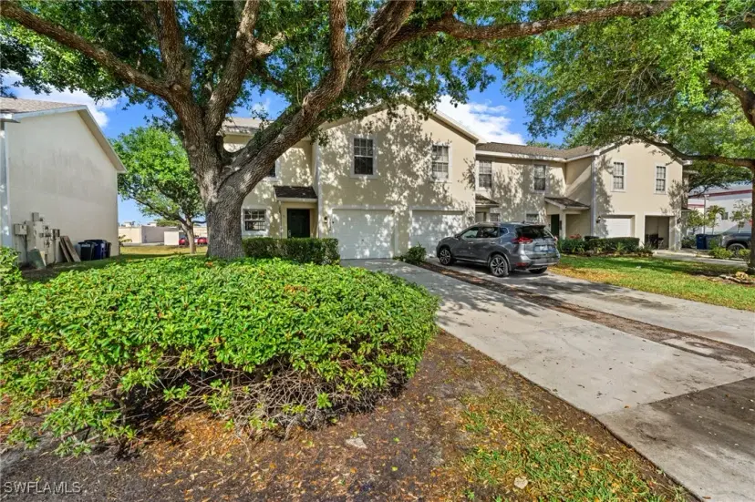 Picture of 5124 Leeds Rd, Fort Myers FL 33907