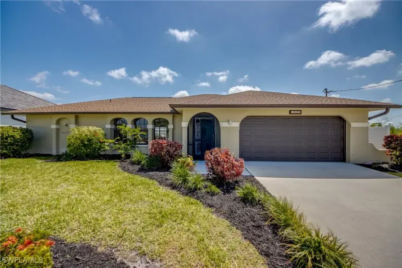 Picture of 829 NW 33Rd Pl, Cape Coral FL 33993