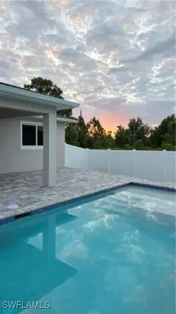 Picture of 1118 Fontana St E, Lehigh Acres, FL 33974