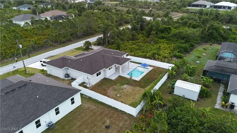 Picture of 1118 Fontana St E, Lehigh Acres FL 33974
