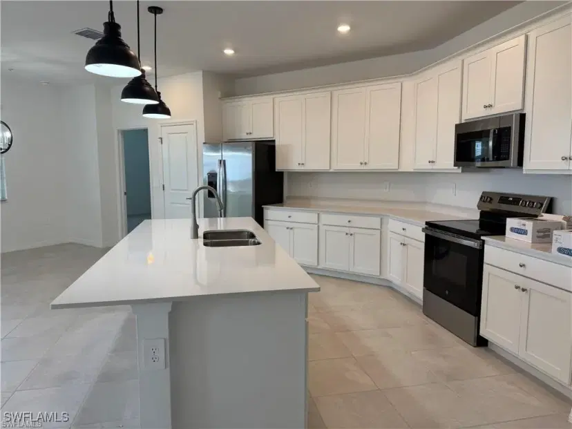 Picture of 20610 Hazelnut Ct 1521, Lehigh Acres FL 33936
