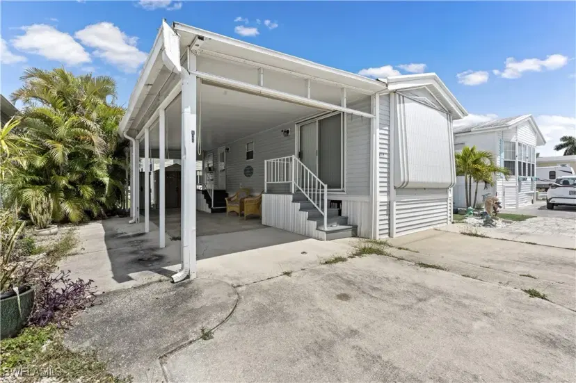 Picture of 5756 Pink Panther Dr, Fort Myers FL 33908